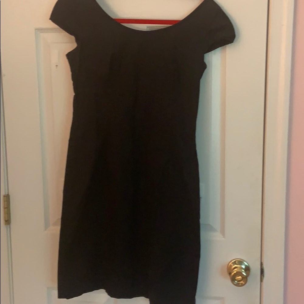 Black cap sleeve dress